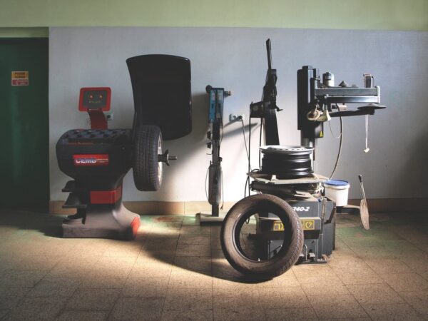 Automechanik (35.000 – 50.000 Kč)