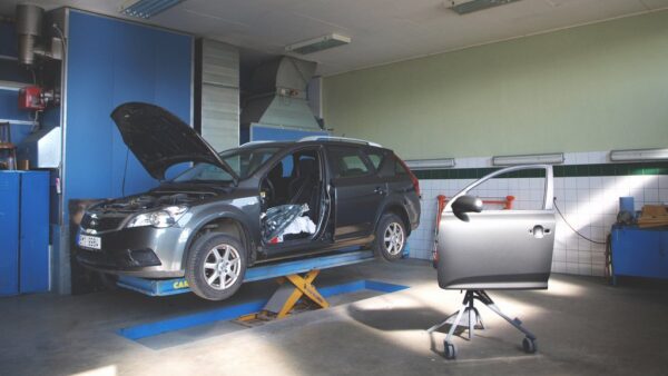 Automechanik (35.000 – 50.000 Kč)