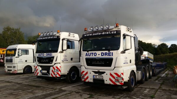 Řidič nákladních vozidel (40-70.000 Kč)